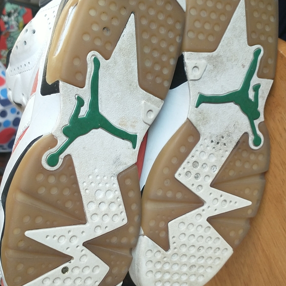 RARE---Collector Item..-Jordan Sneakers - Picture 9 of 12